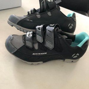bontrager womens cycling shoes